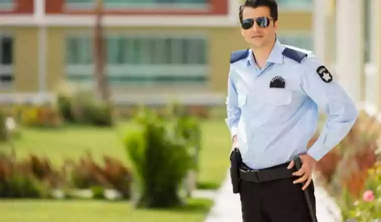 how to hire security guards