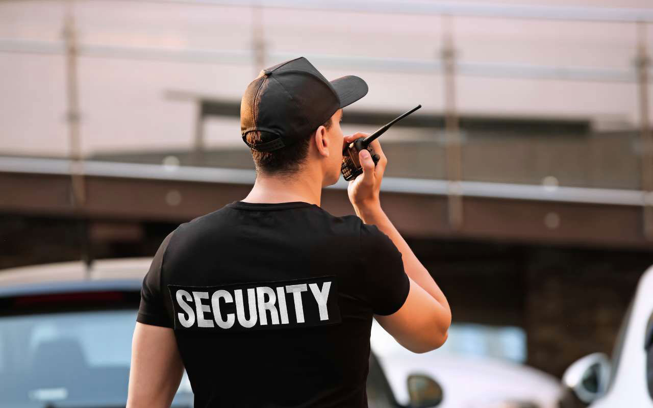 Security guard roles and responsibilities.
